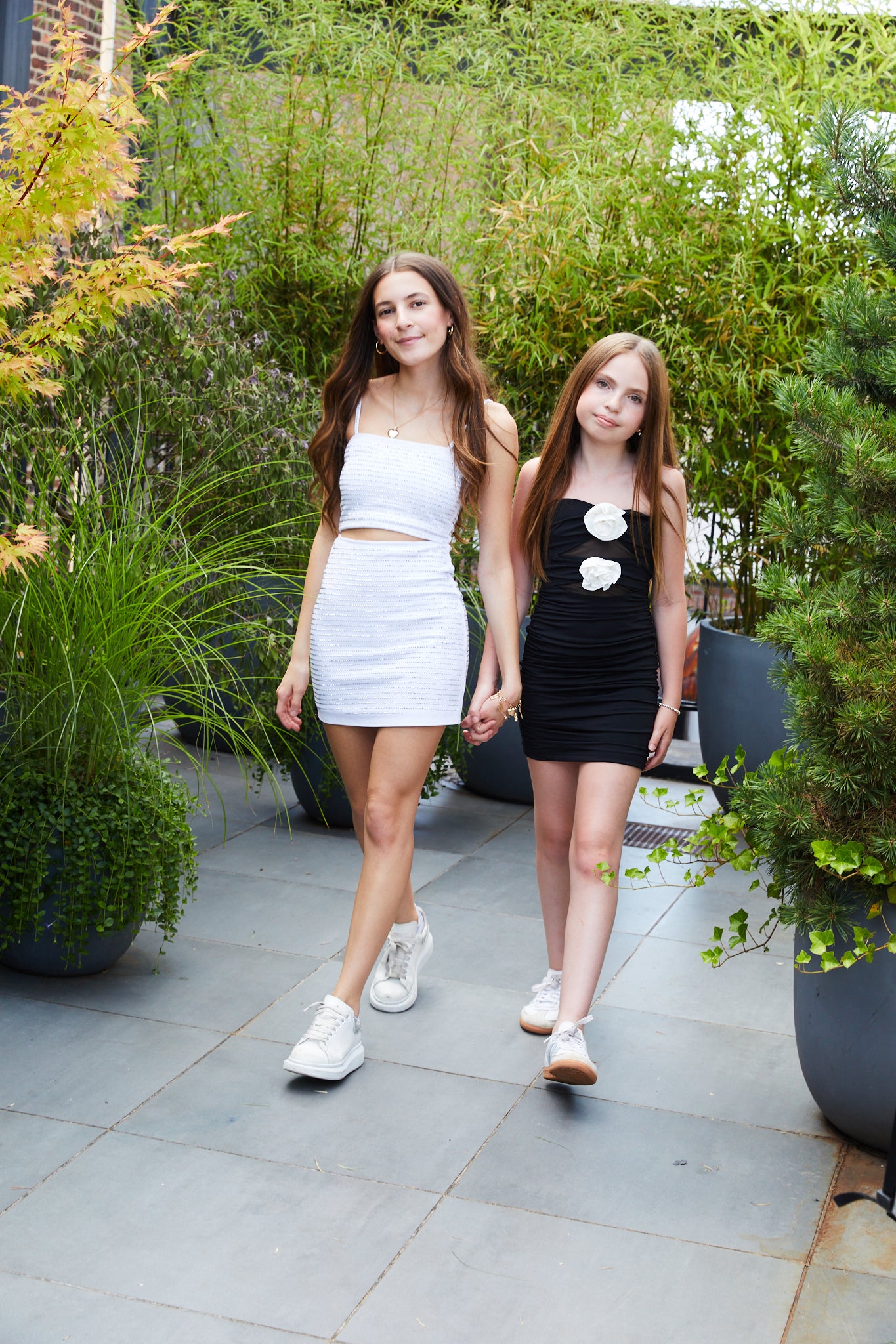 Cornelia Rose Dress Black with White Roses